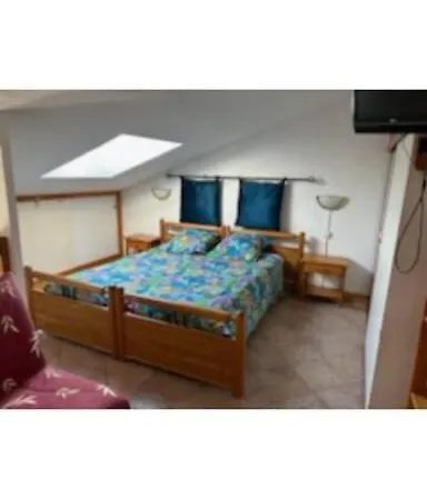 بيت للعطل Maisonnette Bord De *